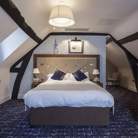 The Crown Wetherspoon Hotel วุร์สเตอร์ ภายนอก รูปภาพ