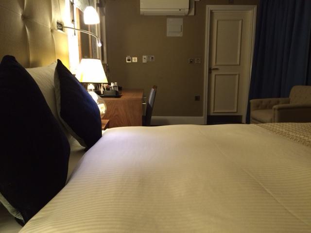 The Crown Wetherspoon Hotel วุร์สเตอร์ ภายนอก รูปภาพ