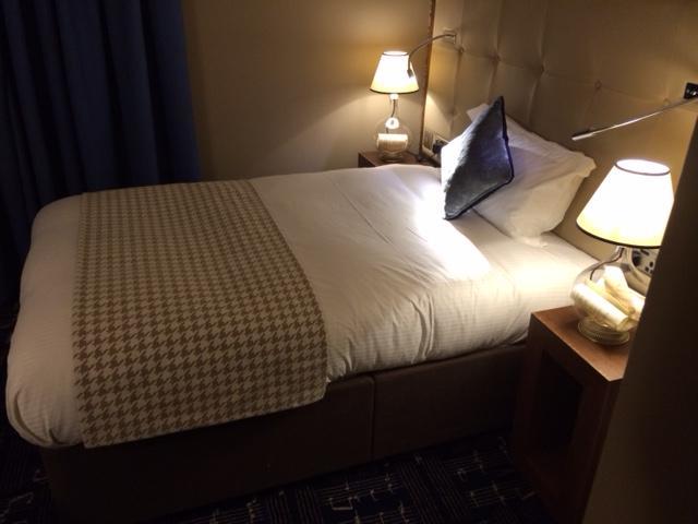 The Crown Wetherspoon Hotel วุร์สเตอร์ ภายนอก รูปภาพ